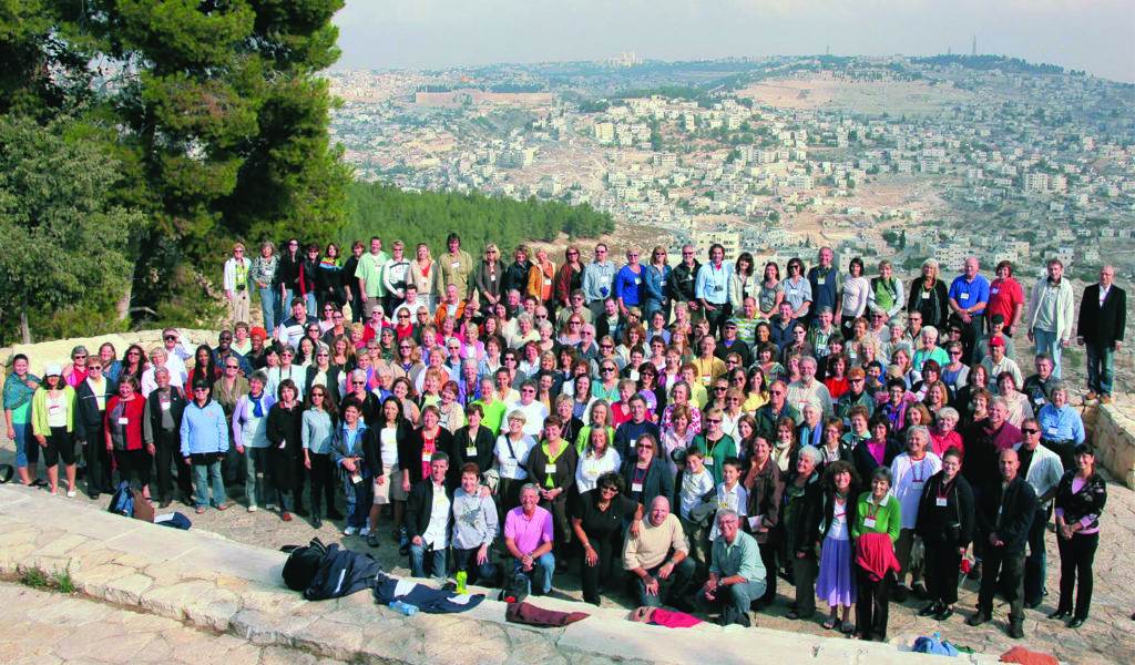Leading a student group to Mount Olive in Israel, 2008